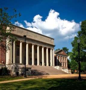 How to get into UPenn 2025 Admission Requirements & Acceptance Rate