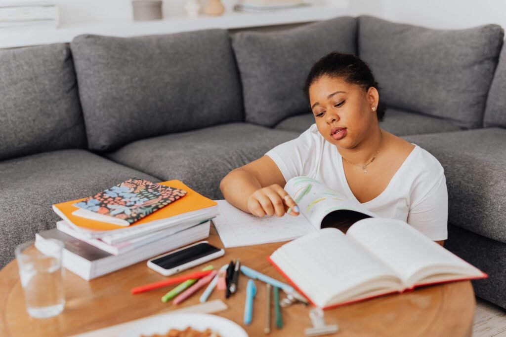 The 3-Year vs. 4-Year Degree Dilemma: Navigating US & Canadian Eligibility